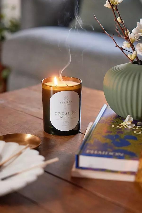 Recycled Glass Candle, Crushed Mint - Image 0