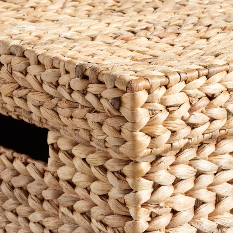 Wonderful Wicker Natural Woven Kids Toy Box with Lid - Image 6