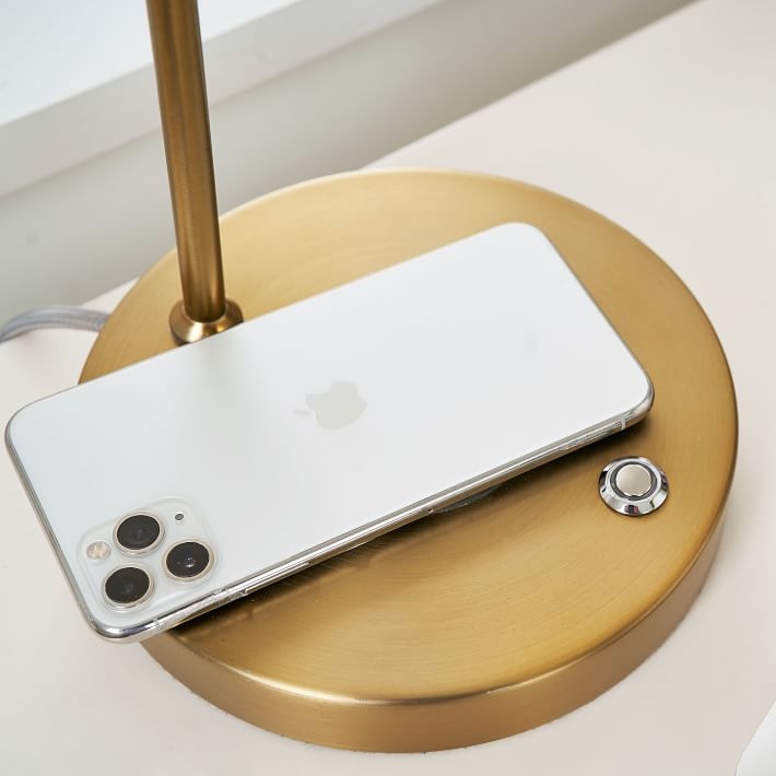 Taylor Wireless Charging Task Lamp with USB, Gold - Image 3