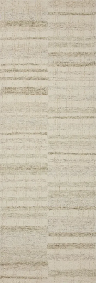 Chris Loves Julia x Loloi Chris Natural / Sage 2'-6" x 7'-6"
