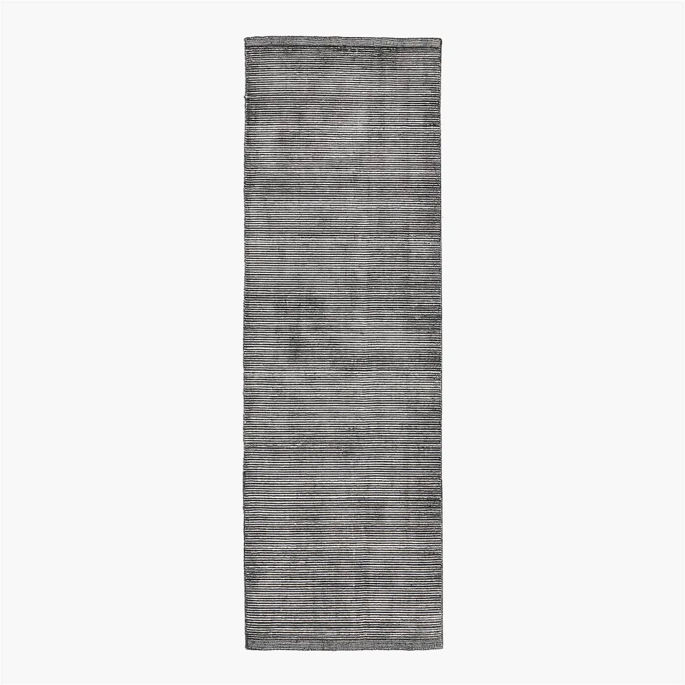 Leera Handloomed Black Performance Runner Rug 2.5'X8'