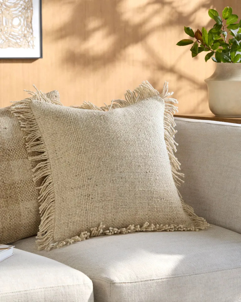 Marisol BOMI-001 18"L x 18"W Pillow Cover