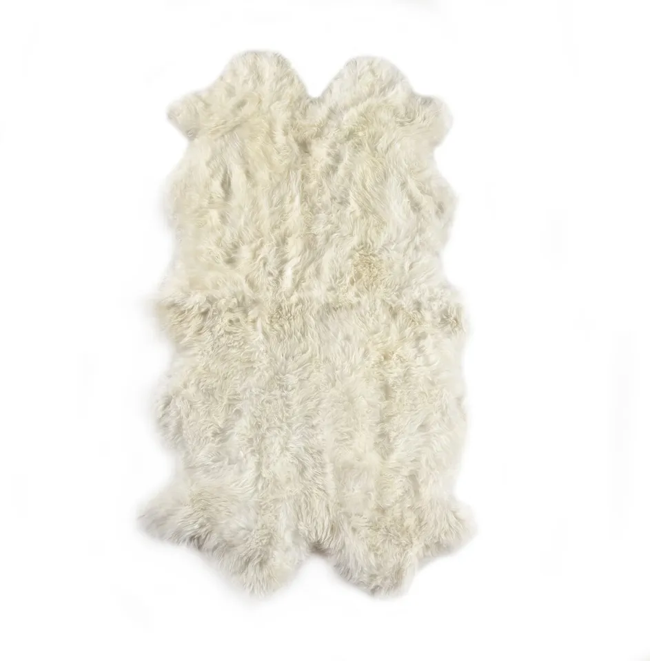 Lalo Lambskin Rug - White Lambskin
