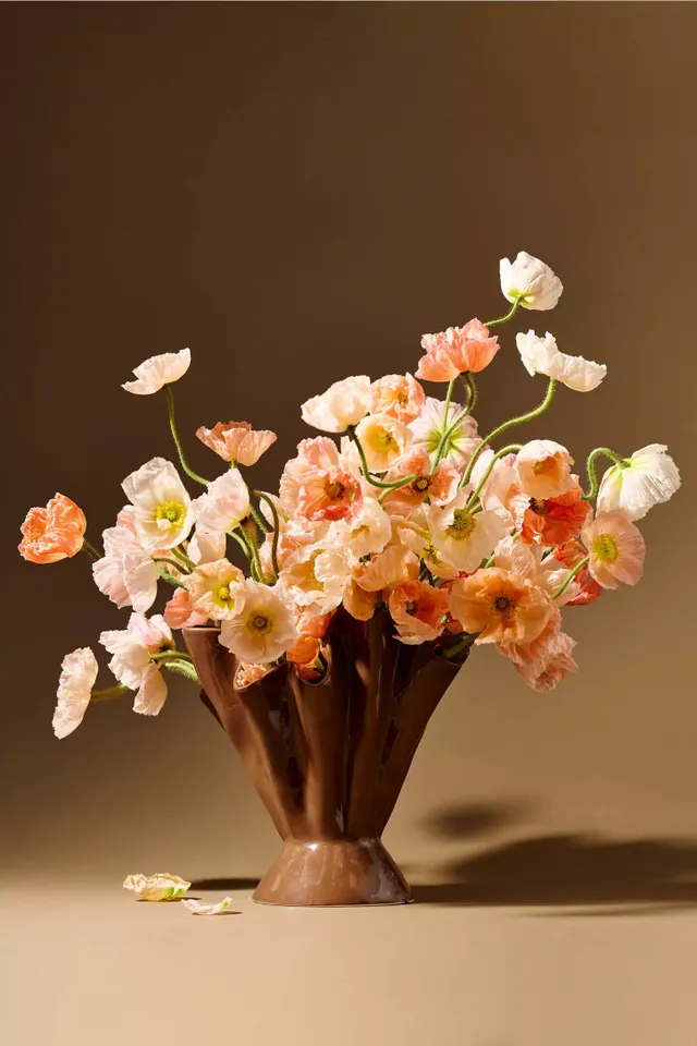 Ruffle Vase