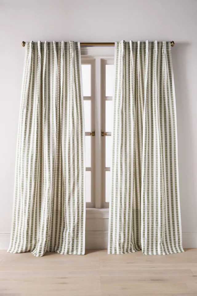 Cotton Woven Stripe Curtain