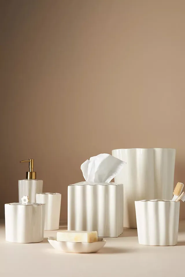 Le Marais Scalloped Tissue Box