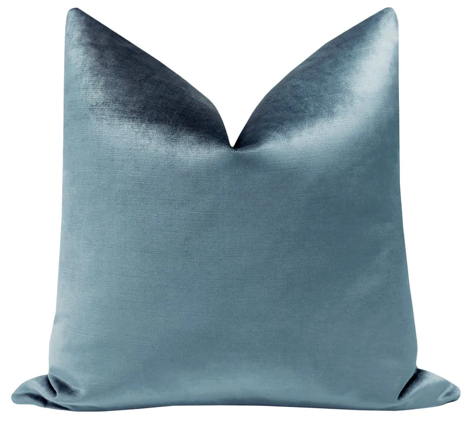 FAUX SILK VELVET // CERULEAN BLUE - 20" X 20"