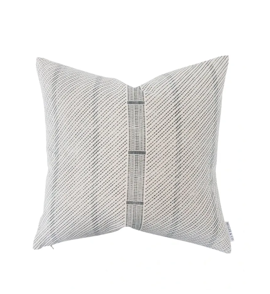 Isla Pillow Cover, 20" x 20"