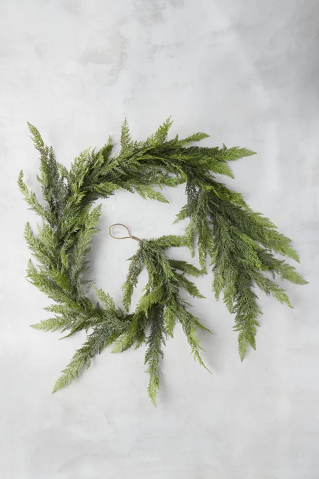 Faux Cedar Garland, Evergreen 6'-15'