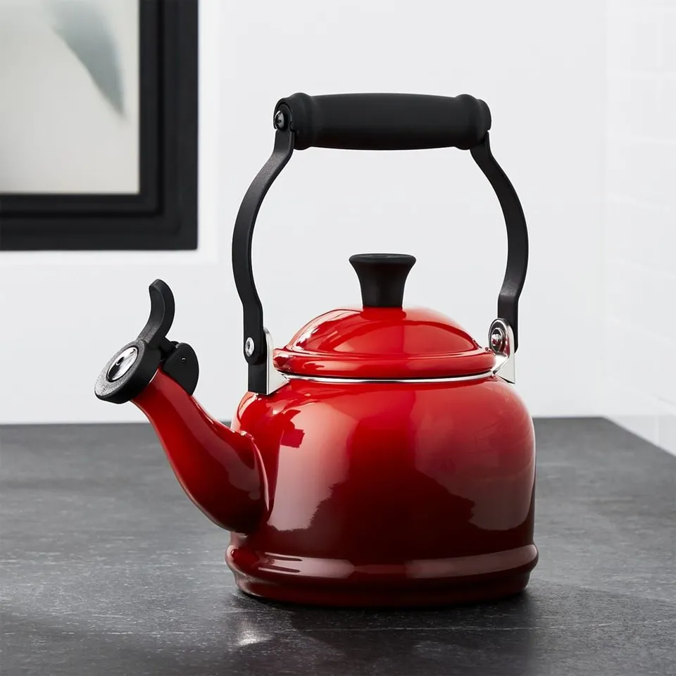 Le Creuset ® 1.25-Qt. Demi Cerise Tea Kettle