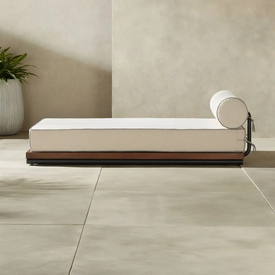 Bizerte Outdoor Chaise Lounge
