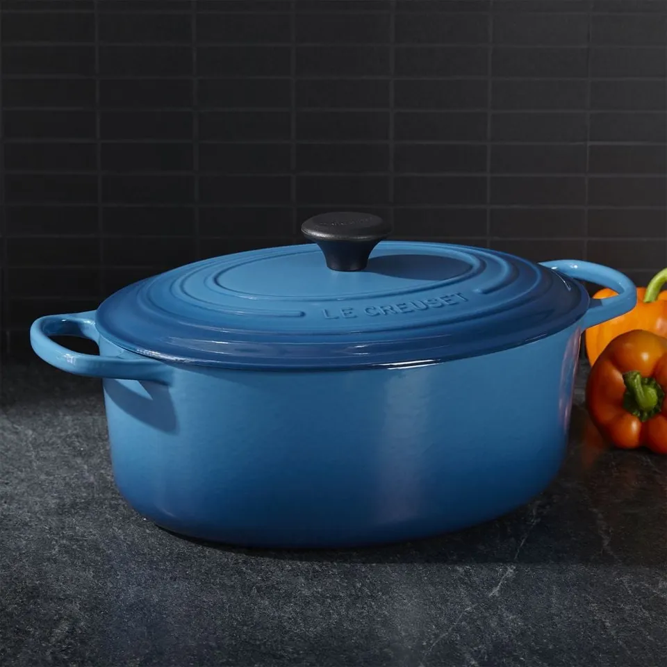Le Creuset ® Signature 6.75-Qt. Marseille Enameled Cast Iron Oval Dutch Oven