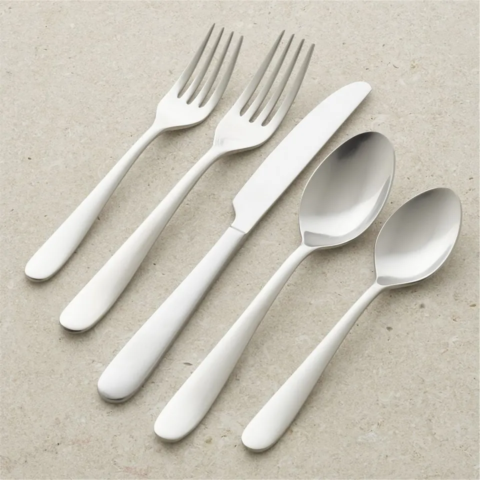 Fusion Satin 20-Piece Flatware Set