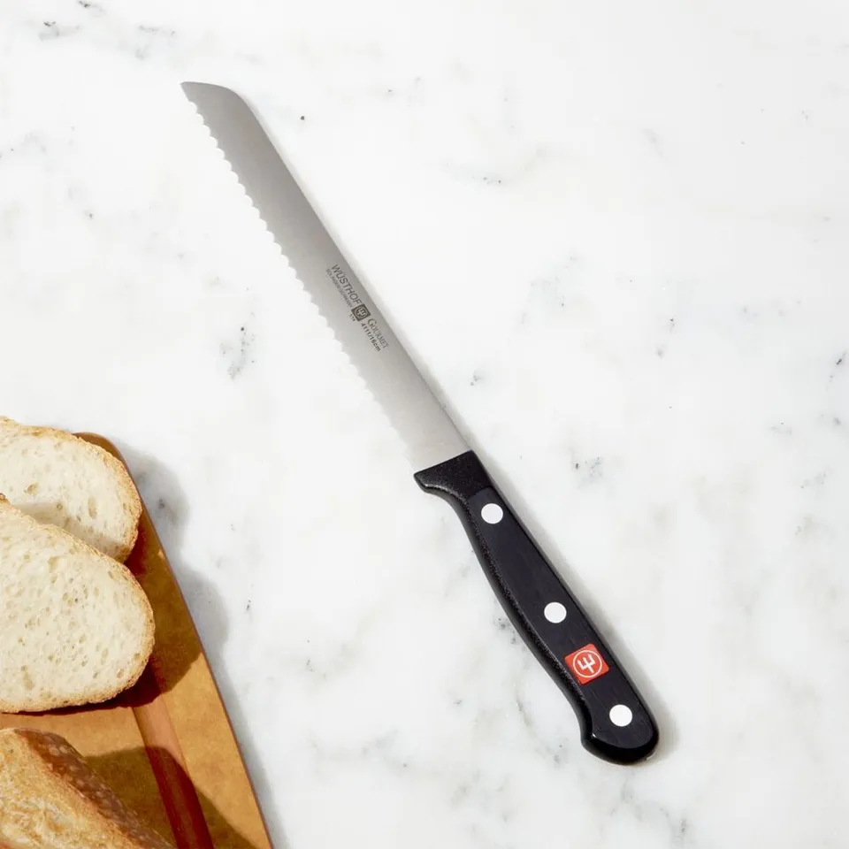 Wusthof ® Gourmet Black 8" Bread Knife