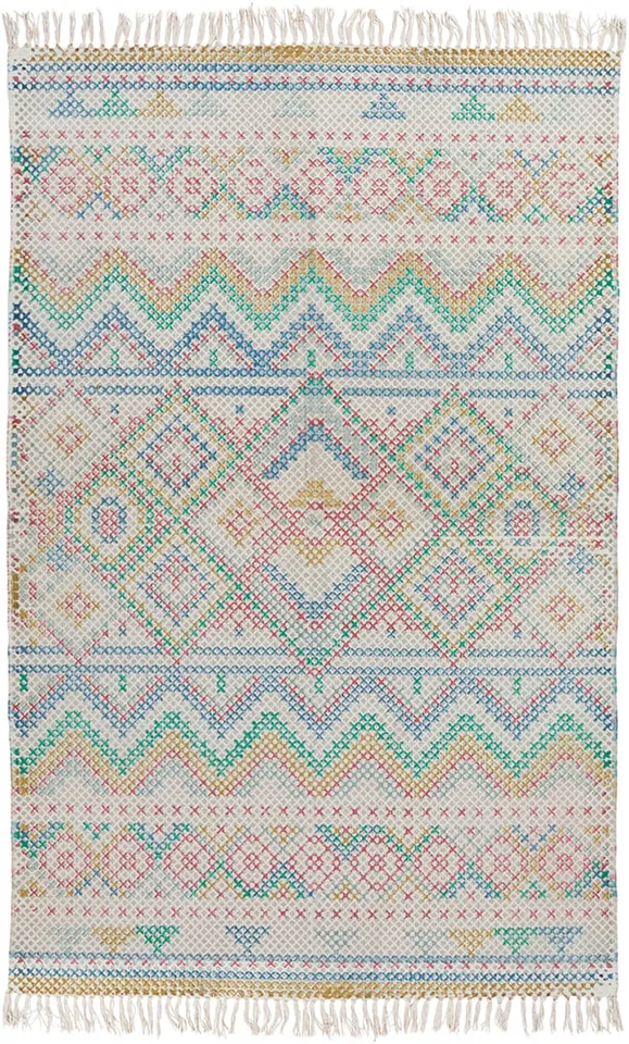 Chaska 4' x 6' Area Rug