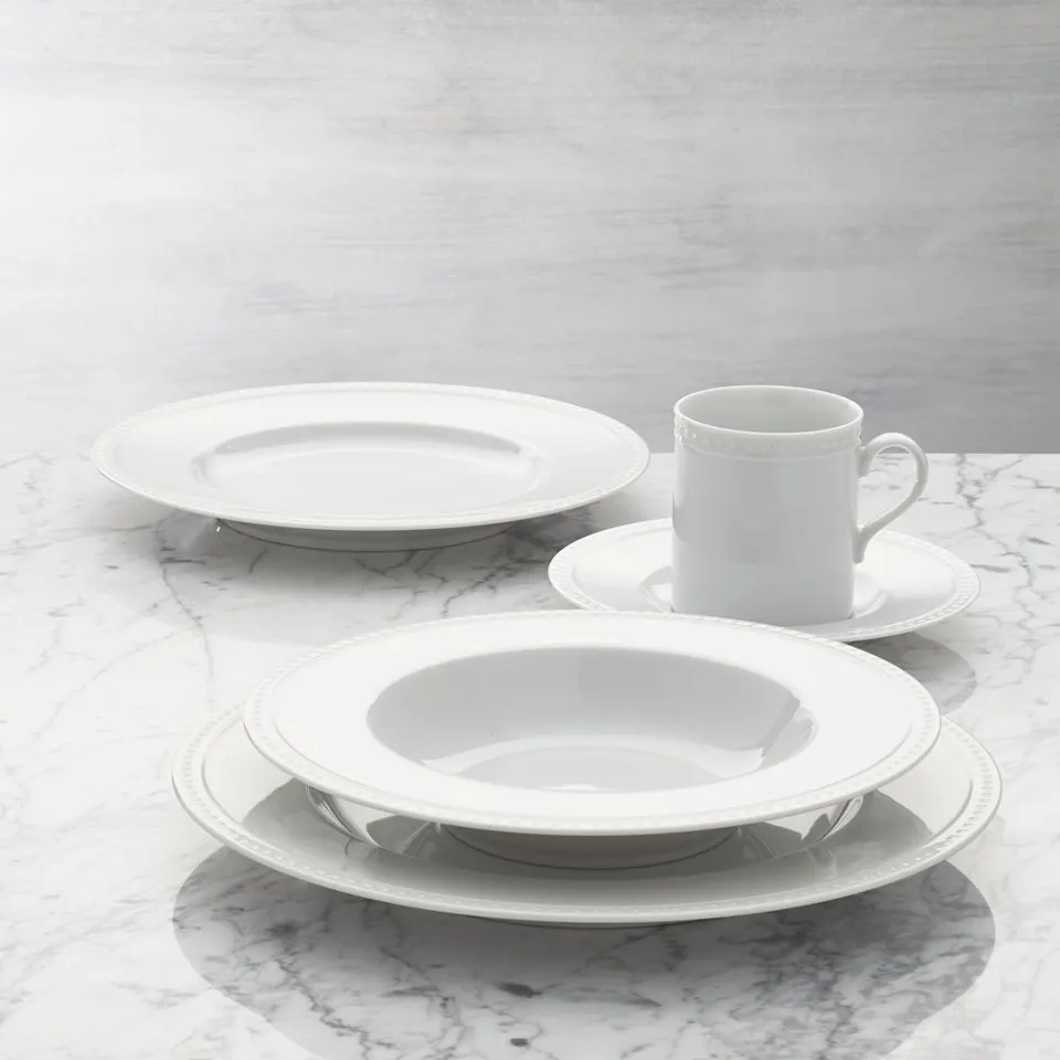 Staccato White Porcelain 5-Piece Place Setting