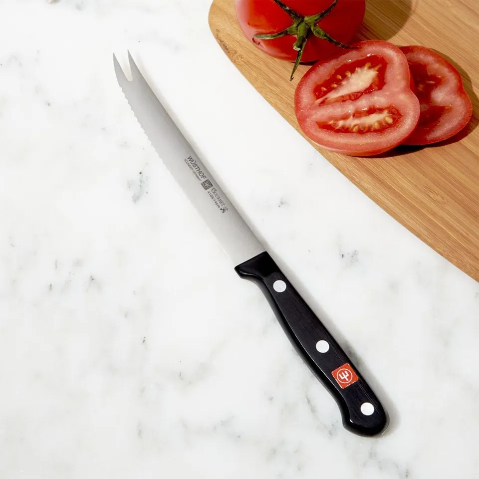 Wusthof ® Gourmet Black 5" Tomato Knife
