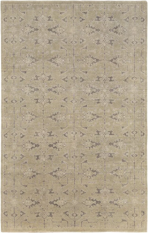 Opulent 9' x 13' Area Rug
