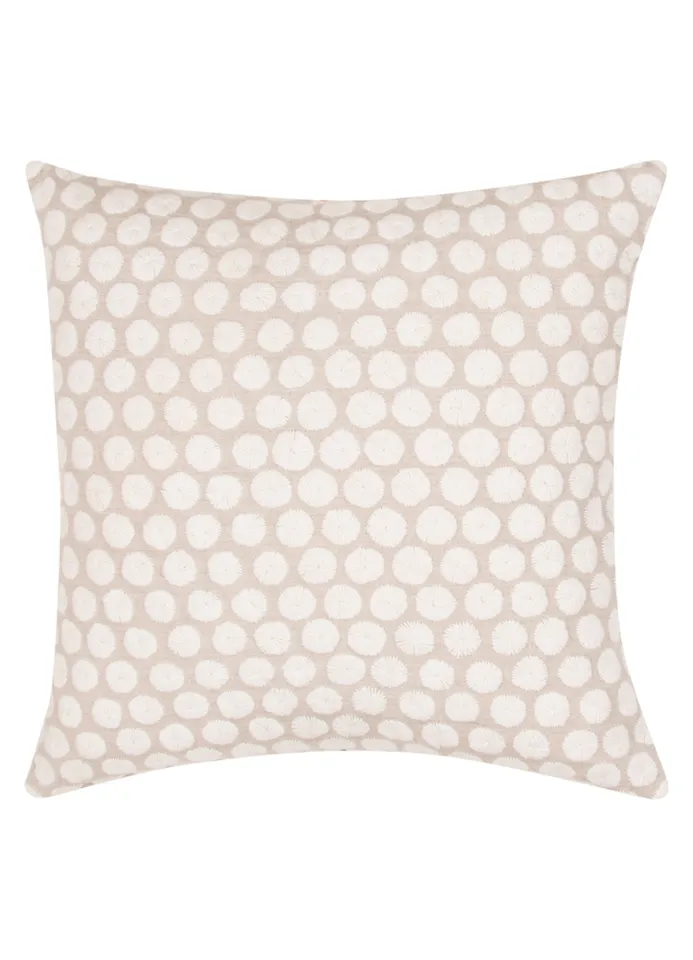 YKN10 - Yorkville - 18" x 18" - Poly Fill
