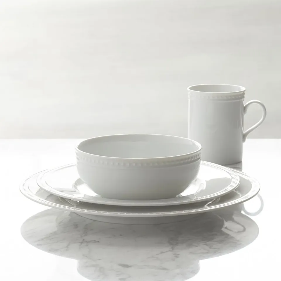 Staccato White Porcelain 4-Piece Place Setting