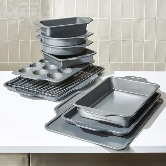 All-Clad ® Pro Release 10-Piece Nonstick Bakeware Set
