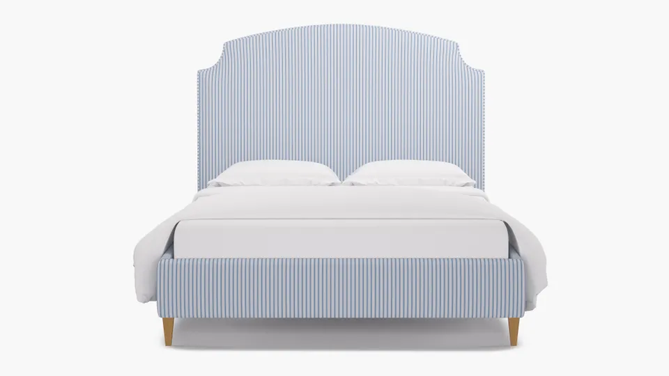 Cove Bed, Cornflower Classic Ticking Stripe, Natural Square Tapered Leg, King