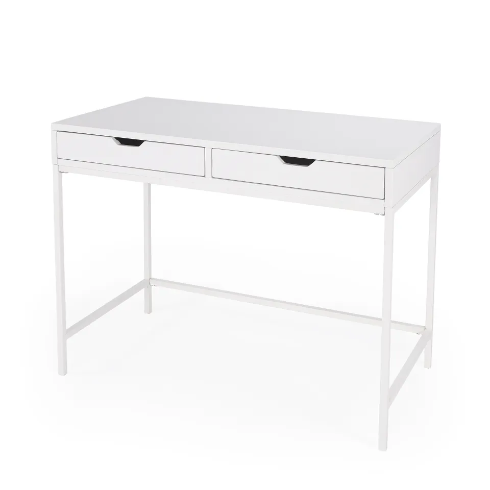 Belka Smooth White Desk