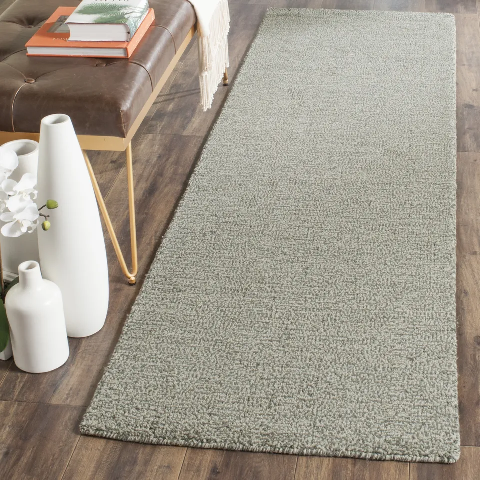 Arlo Home Hand Loomed Area Rug, HIM311D, Grey,  2' 3" X 10'