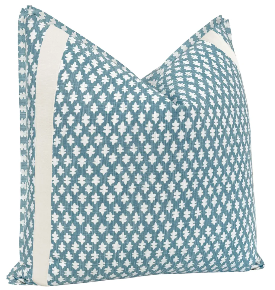 TILLY PRINT // HYDRANGEA BLUE + TAPE TRIM - 22" X 22" / SELF FLANGE / Bone