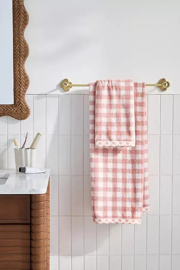Gingham 100% Cotton Woven Towel Collection