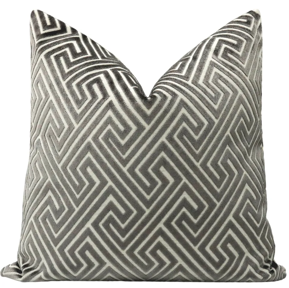 ROMAN CUT VELVET // GRAPHITE - 20” X 36” KING SHAM