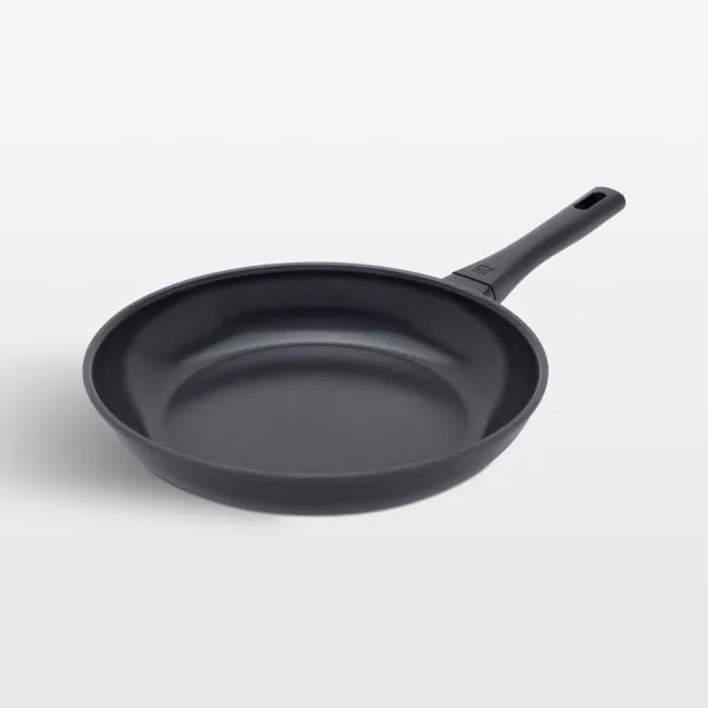 ZWILLING ® J.A. Henckels Madura Plus Ceramic Nonstick 11" Fry Pan
