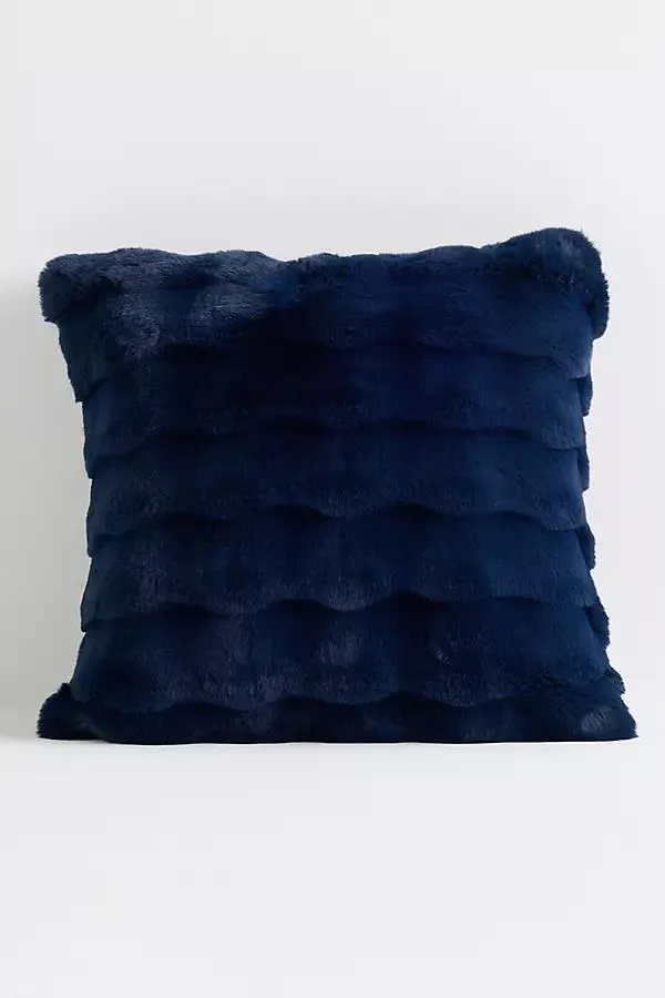 Scallop Carved Faux Fur Throw Pillow