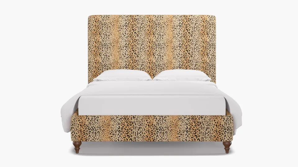 Classic Bed, Leopard, Walnut Traditional Turned Leg, Queen