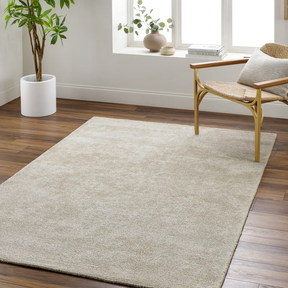Richmond Beige Indoor 8' x 8' Handmade Rug