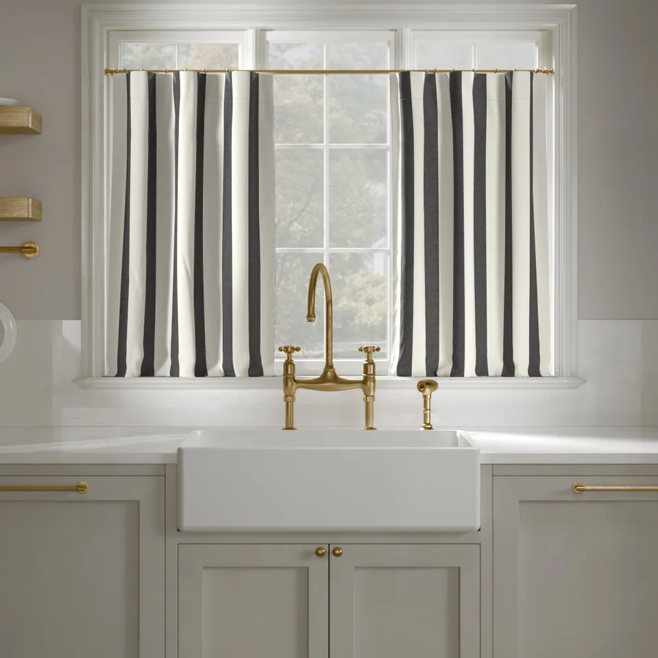 Printed Linen Café Curtain, Ink Cabana Stripe, 25" x 24", Unlined