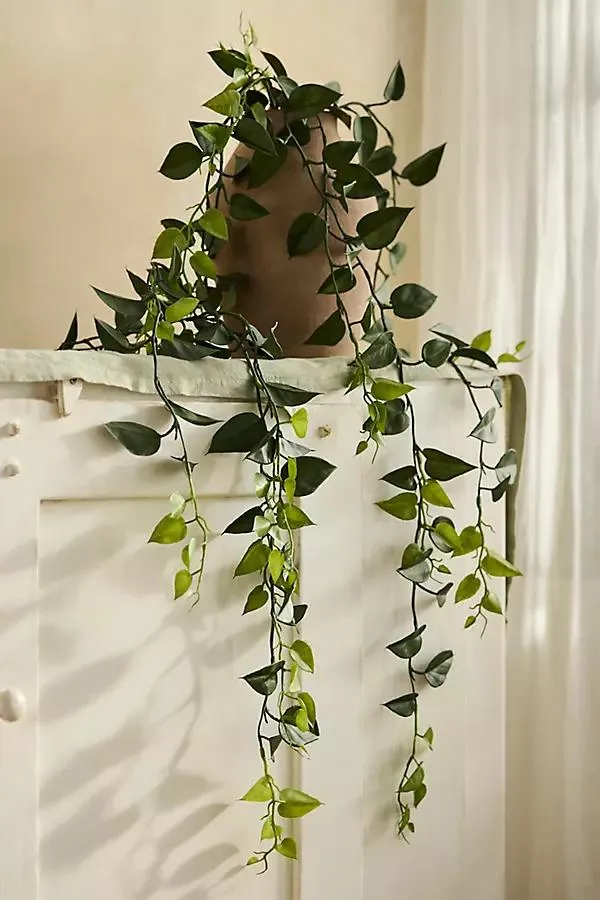 Faux Hanging Vine Spray