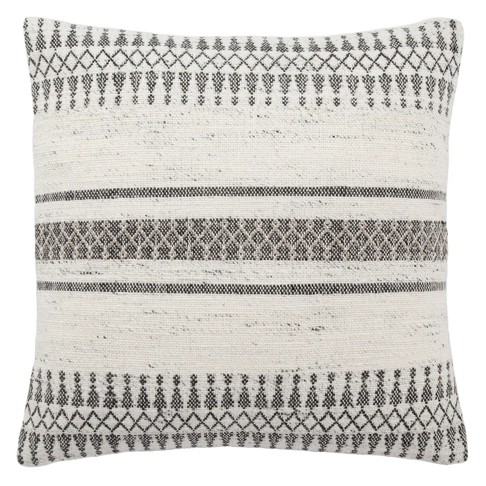 Design (US) Gray Ivory 20"X20" Pillow