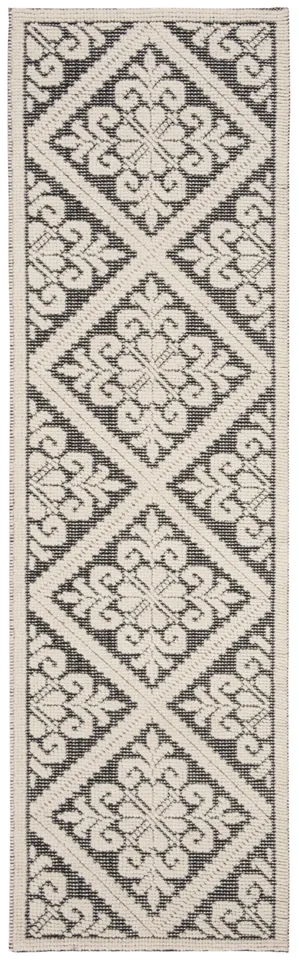 Arlo Home Hand Woven Area Rug, VRM306Z, Ivory/Black,  2' 3" X 8'