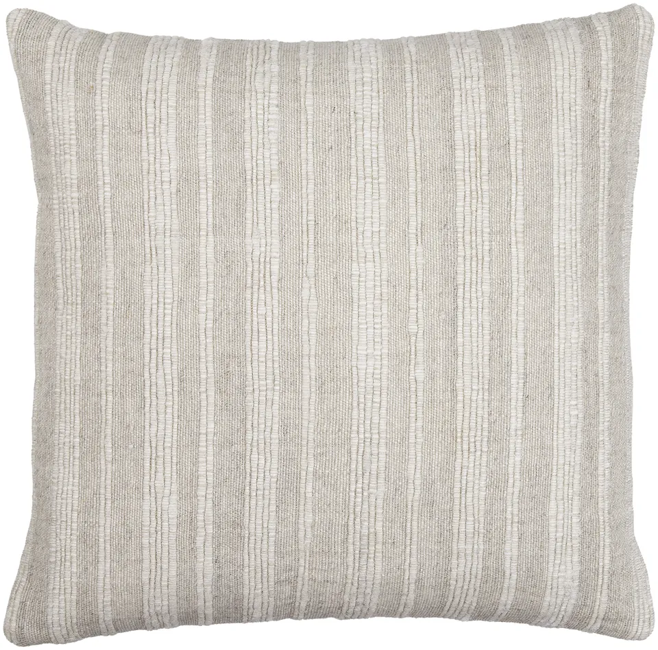 Vermont VMT-002 22"L x 22"W Down Filled Pillow