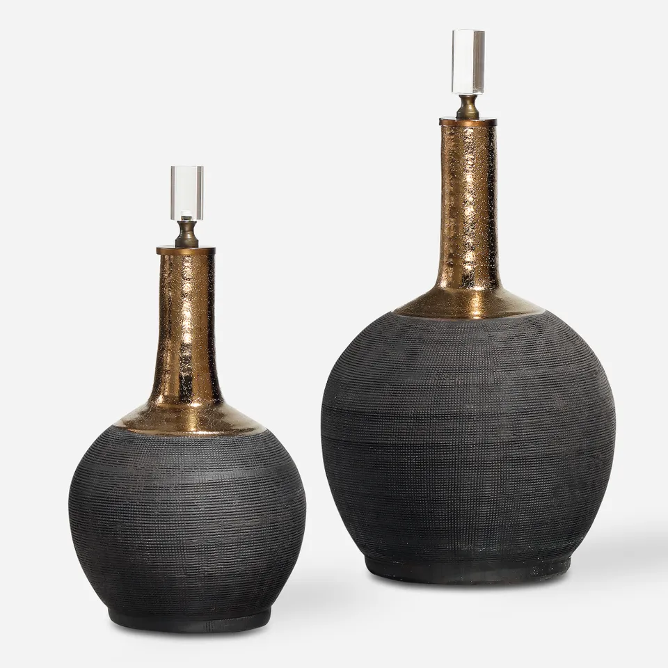 Arnav Matte Black Bottles Set/2