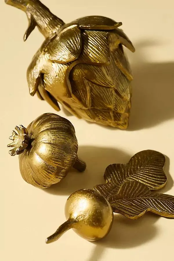 Veggie Metal Decorative Objects