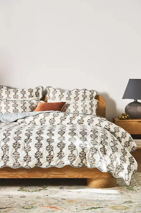 Iluka 100% Cotton Gauze Floral Quilt