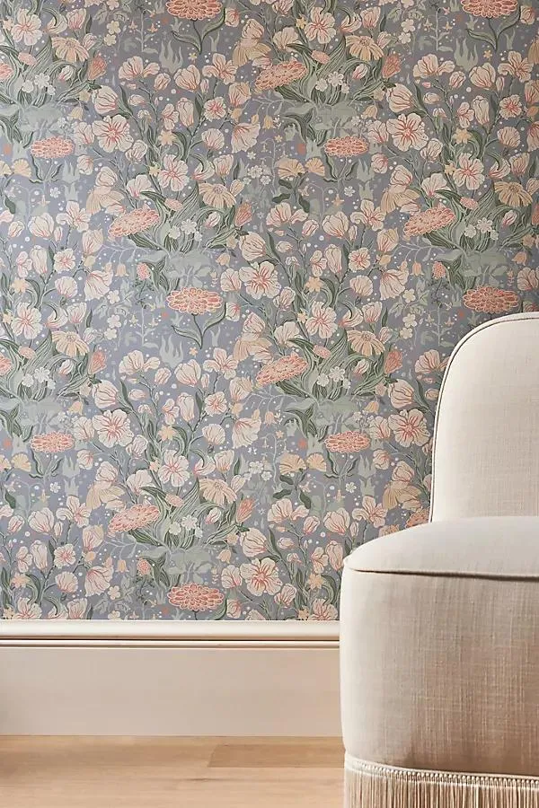 Hava Meadow Floral Wallpaper