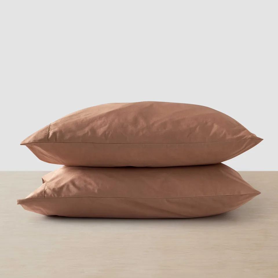 The Citizenry Stonewashed Organic Cotton Percale Pillowcases | King Set | Terracotta