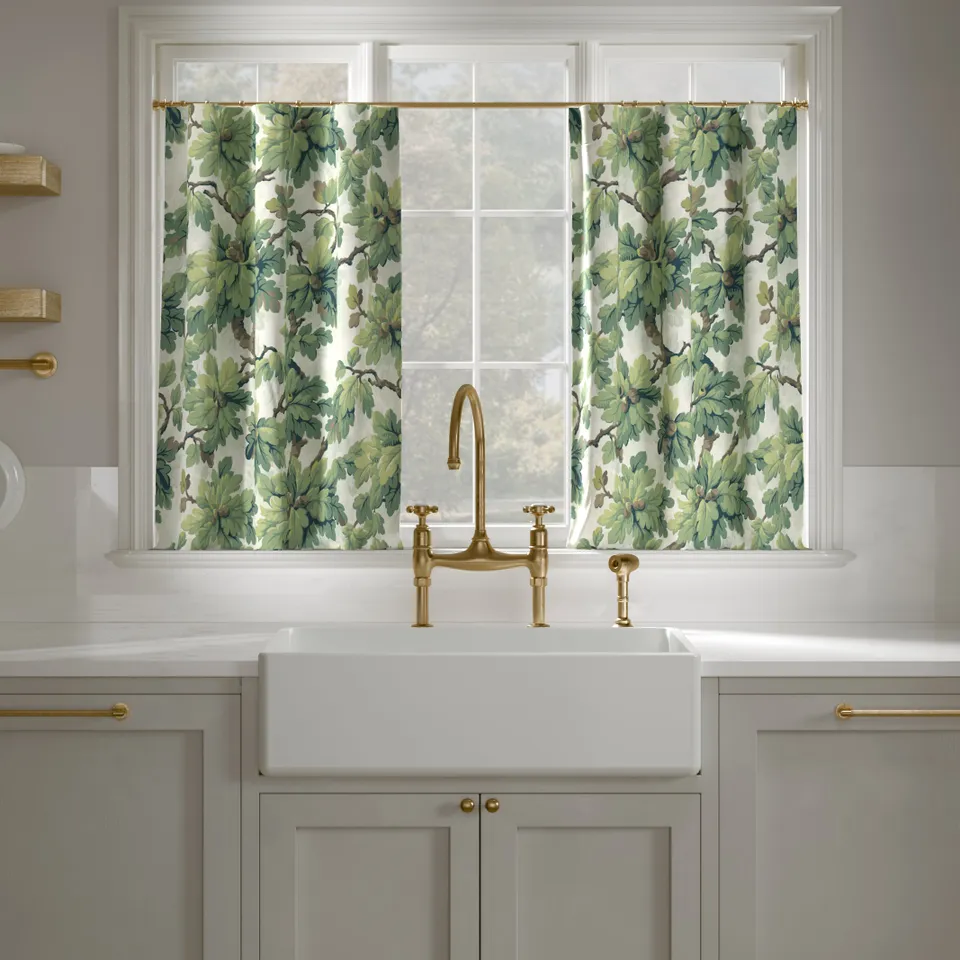 Printed Linen Café Curtain, Vert Woodland, 25" x 30", Privacy