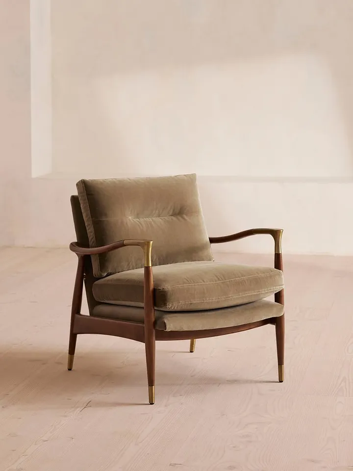 Theodore Armchair, Velvet, Truffle, US