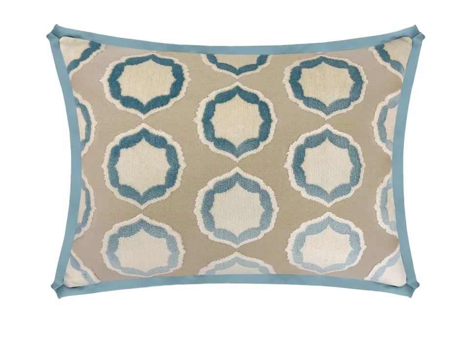 THE MINI :: TIANA // CIEL + IVOIRE | MANUEL CANOVAS - THE MINI 10" X 12" / BUTTERFLY FLANGE / Hydrangea Blue