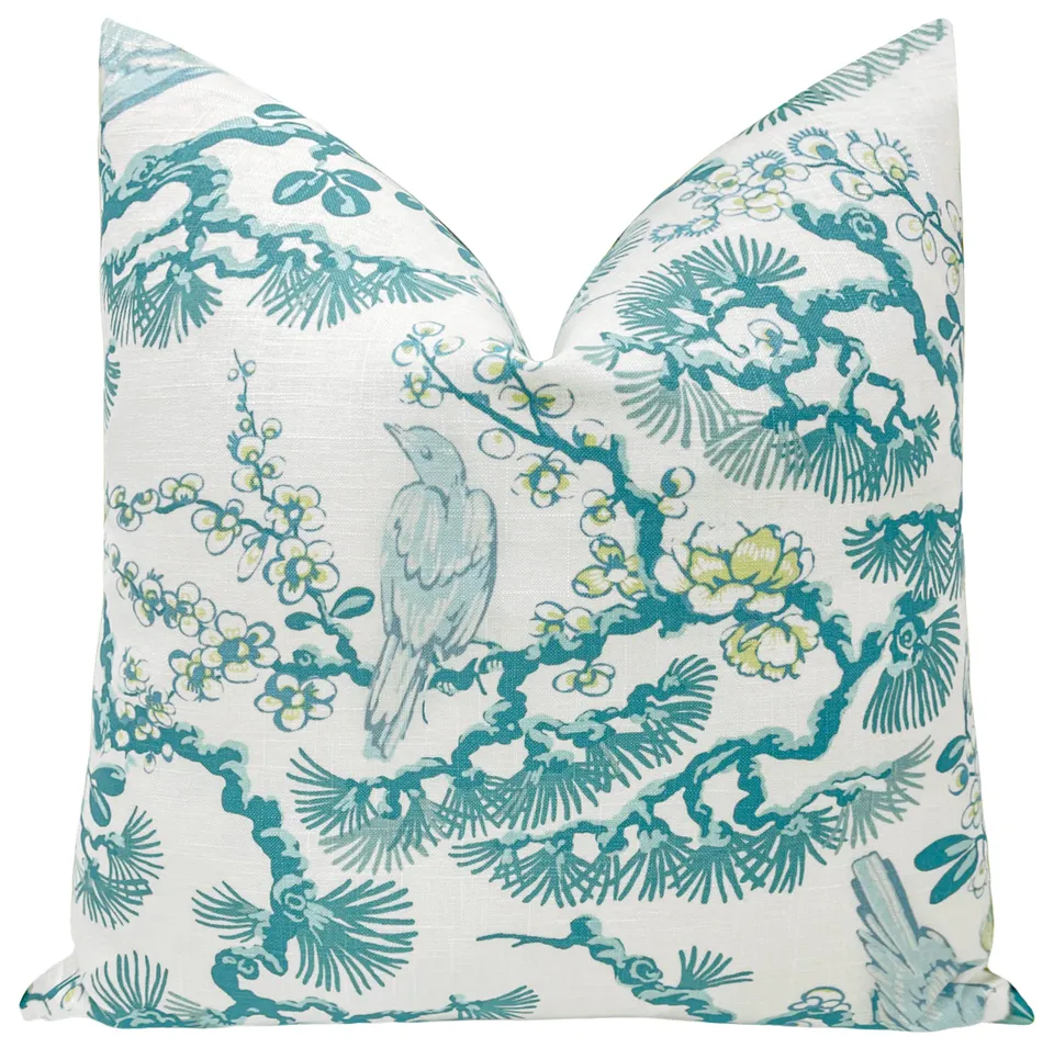 TRELLIS LINEN PRINT // AEGEAN - 20” X 30” QUEEN SHAM