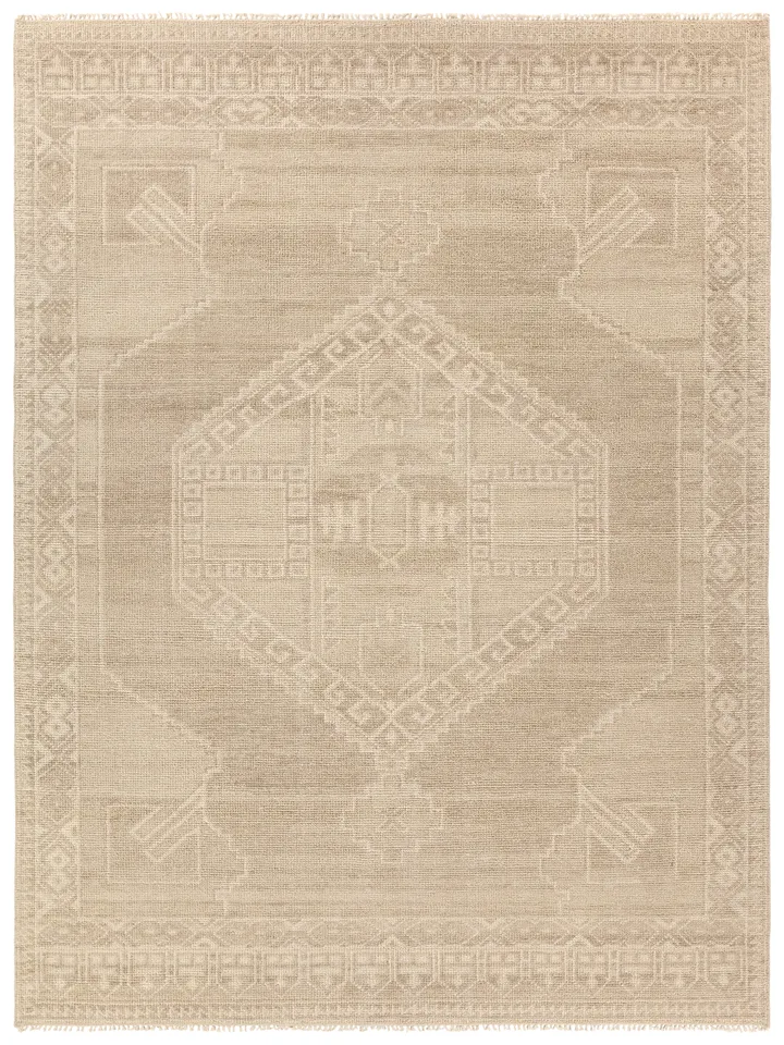 Mihail SEV09 Handknotted Medallion Ivory and Cream Area Rug (9'x12')